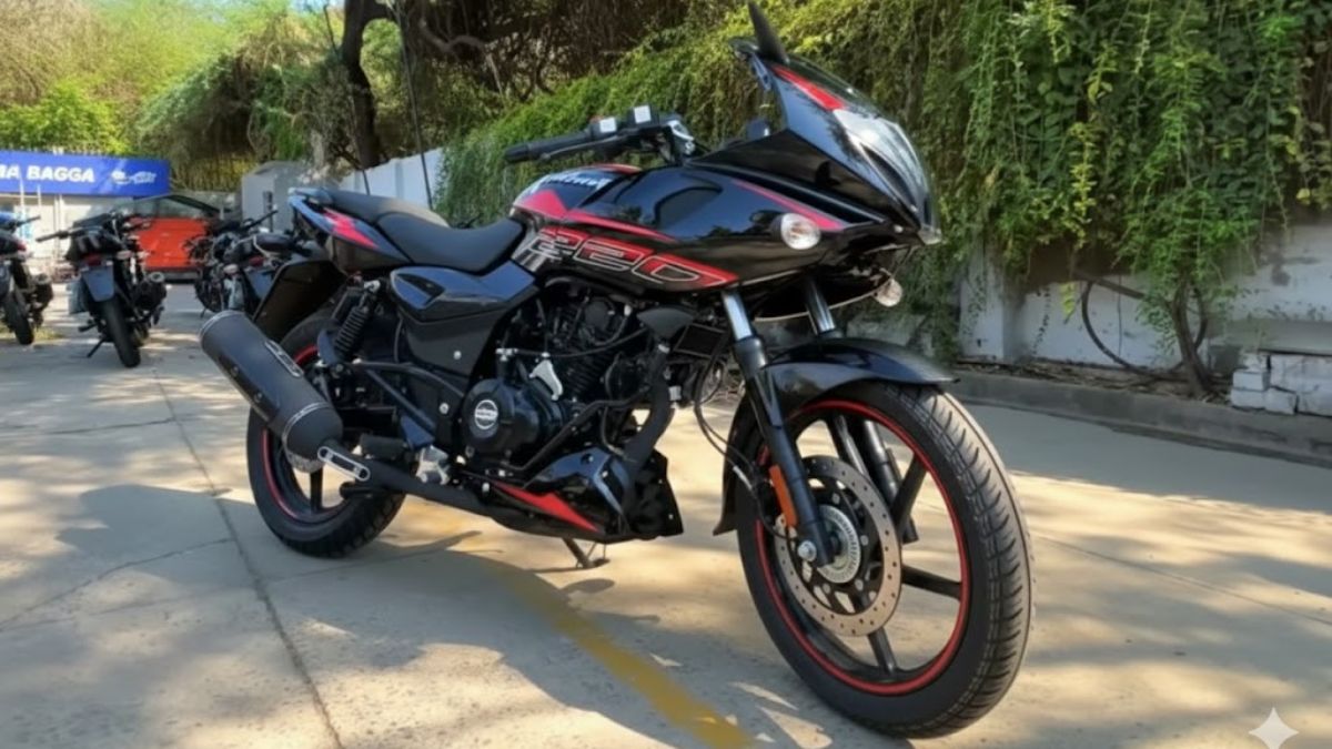 Bajaj Pulsar 220F Review 2026